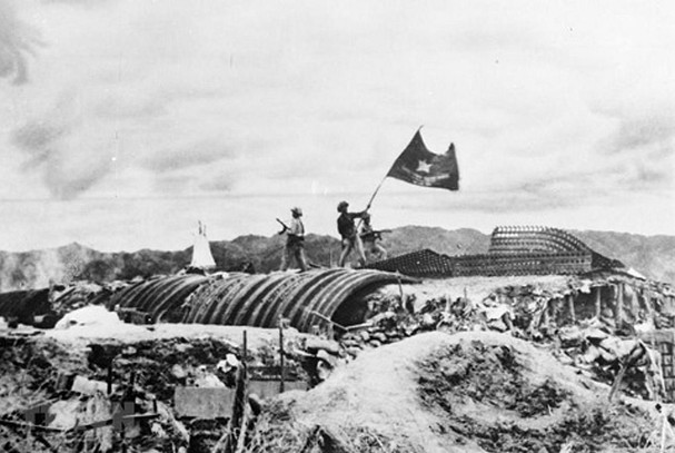 Bác Hồ với Chiến thắng Điện Biên Phủ